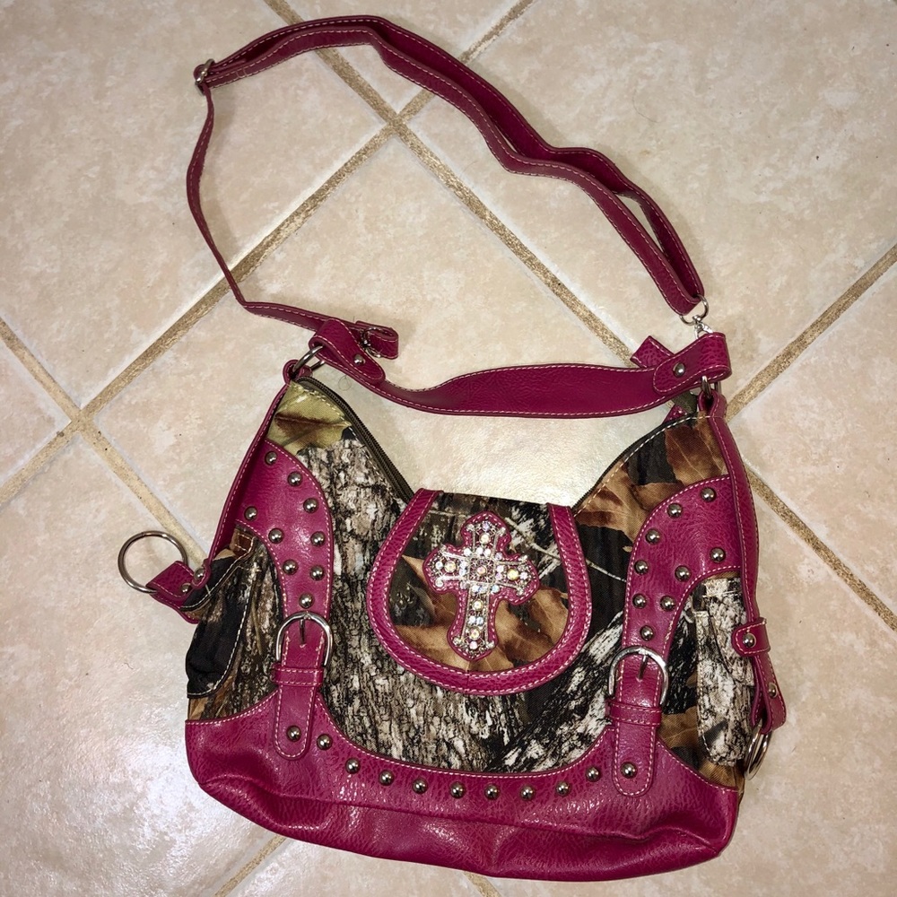 Camoflauge/Pink Rhinestone Cross Shoulder Bag